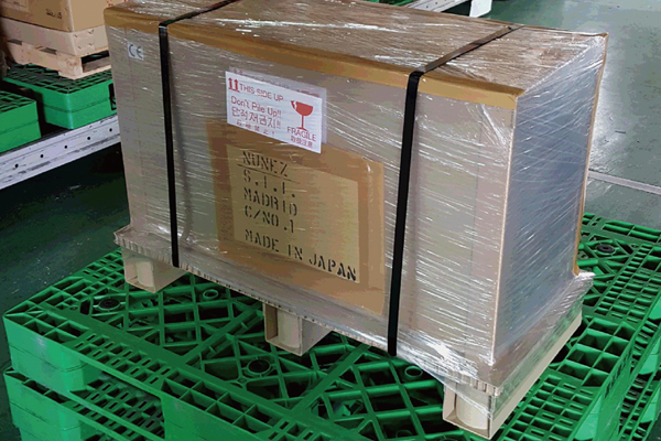 紙製梱包で製品の箱潰れ防止 | もりや産業株式会社