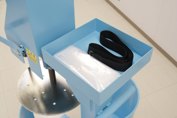 手動式ゴミ圧縮減容機 パワープレスミニ | もりや産業株式会社